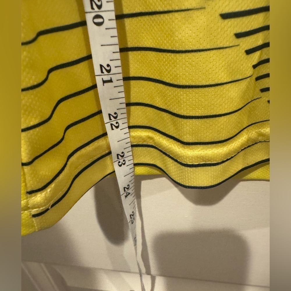 Adidas Colombia women’s home Jersey - Picture 6 of 7